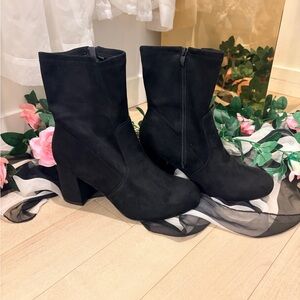 Torrid Black Heeled Faux Suede Ankle Boots size 10